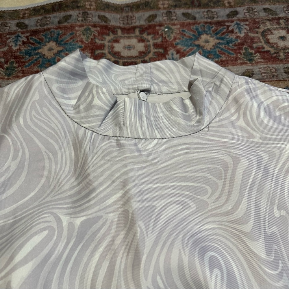 J.Mclaughlin• Women’s Serafina Dress light purple/ gray silk blend size small - Picture 5 of 7